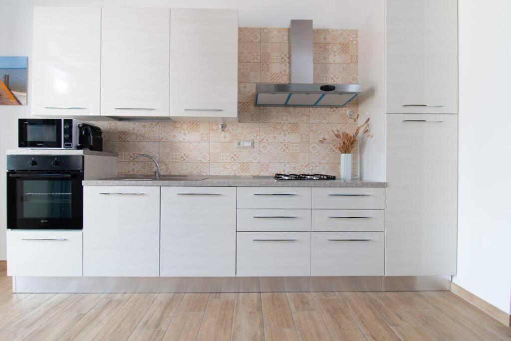 Il Guardiano Del Faro Apartment Cabras Ngoại thất bức ảnh